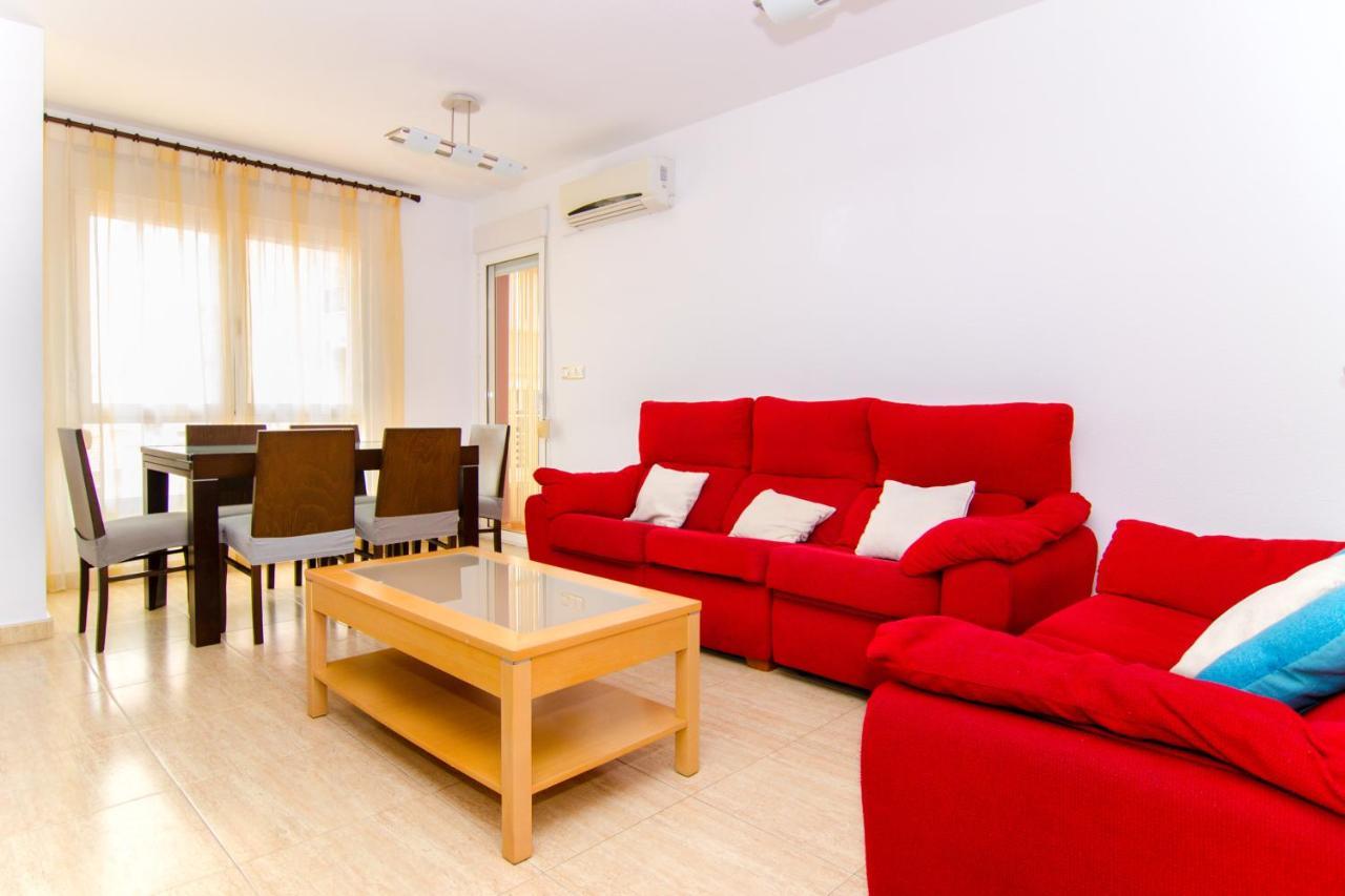 Apartamento de 4 dormitorios muy céntrico en San Juan Pueblo a tan sólo 2,5 km de la playa de San Juan y Muchavista Exterior foto